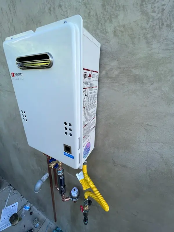 Tankless water heater installation for Santa Fe homes